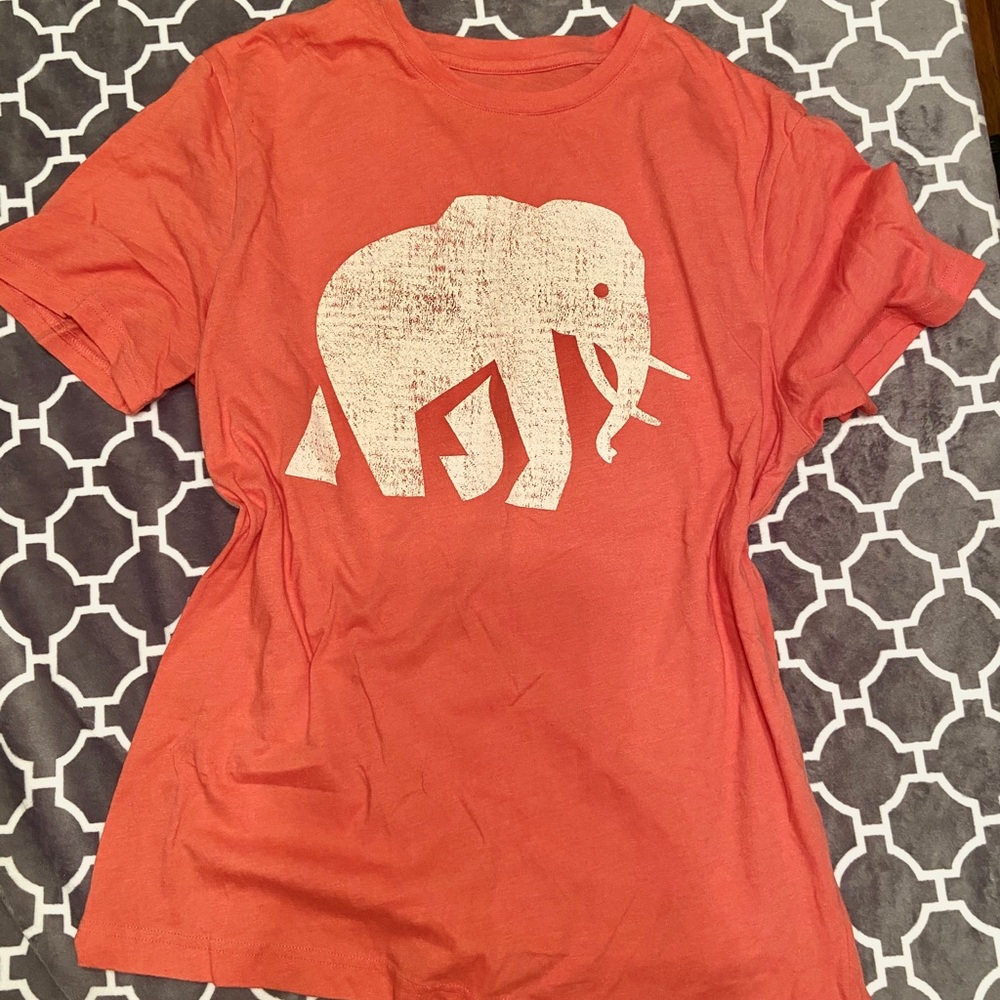 Banana Republic Tee